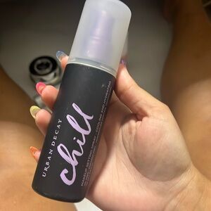 Urban decay chill setting spray